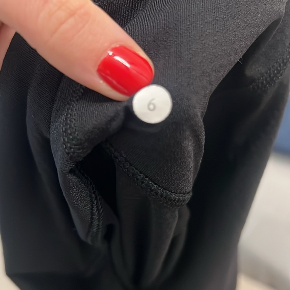 Lululemon Tame Me Tank - Picture 4 of 4